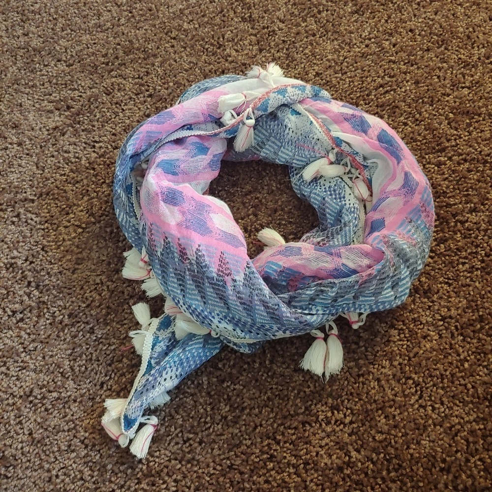 American eagle outfitters colorful square scarf